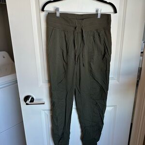 Lululemon Dance Studio Jogger